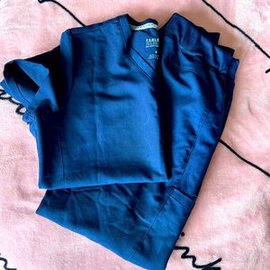 Fabletics Scrub set!!